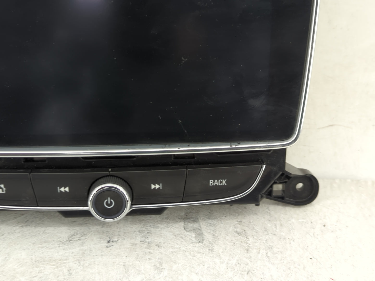 Buick Encore Information Display Screen - Oemusedautoparts1.com