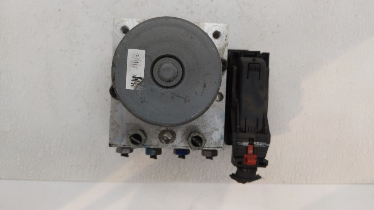 2017-2019 Buick Encore ABS Pump Control Module Replacement P/N:42643519 Fits Fits 2017 2018 2019 OEM Used Auto Parts - Oemus