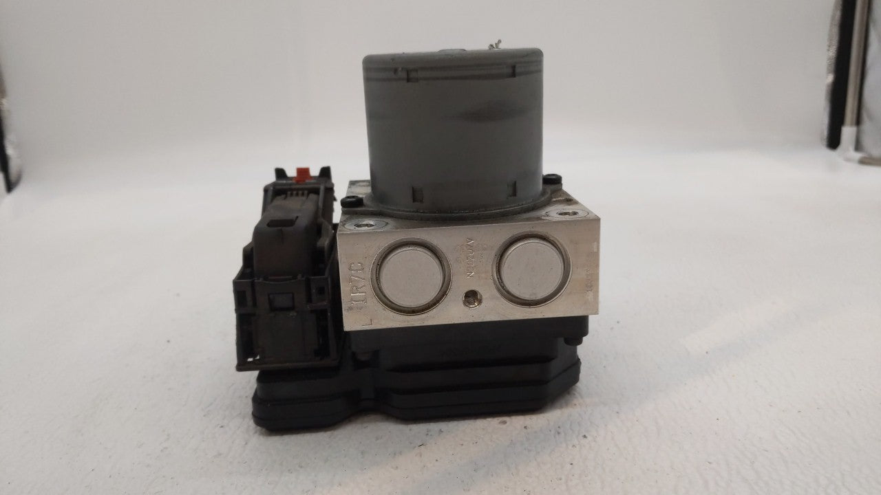 2017-2019 Buick Encore ABS Pump Control Module Replacement P/N:42643519 Fits Fits 2017 2018 2019 OEM Used Auto Parts - Oemus