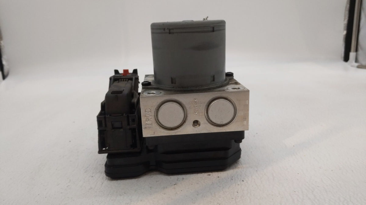 2017-2021 Buick Encore Anti-Lock Brake ABS Pump Module Actuator OEM P/N:42643519 Fits Fits 2017 2018 2019 2020 2021 OEM Used