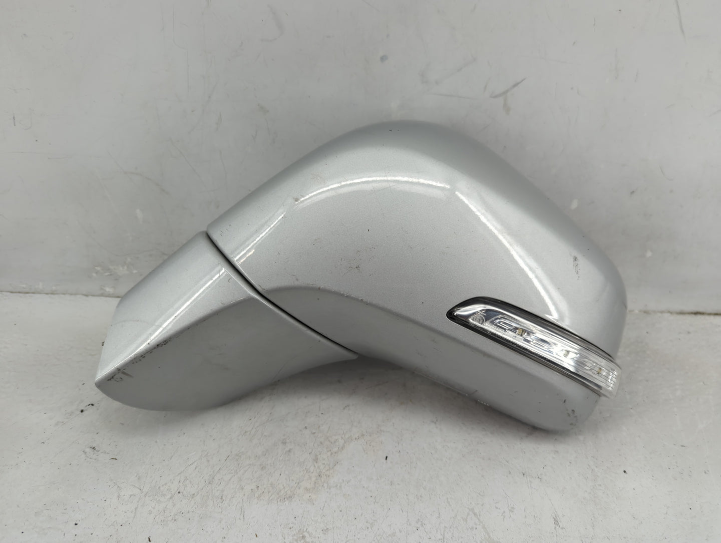 2017-2020 Buick Encore Driver Side View Mirror - Left Door Mirror OEM Used - Oemusedautoparts1.com