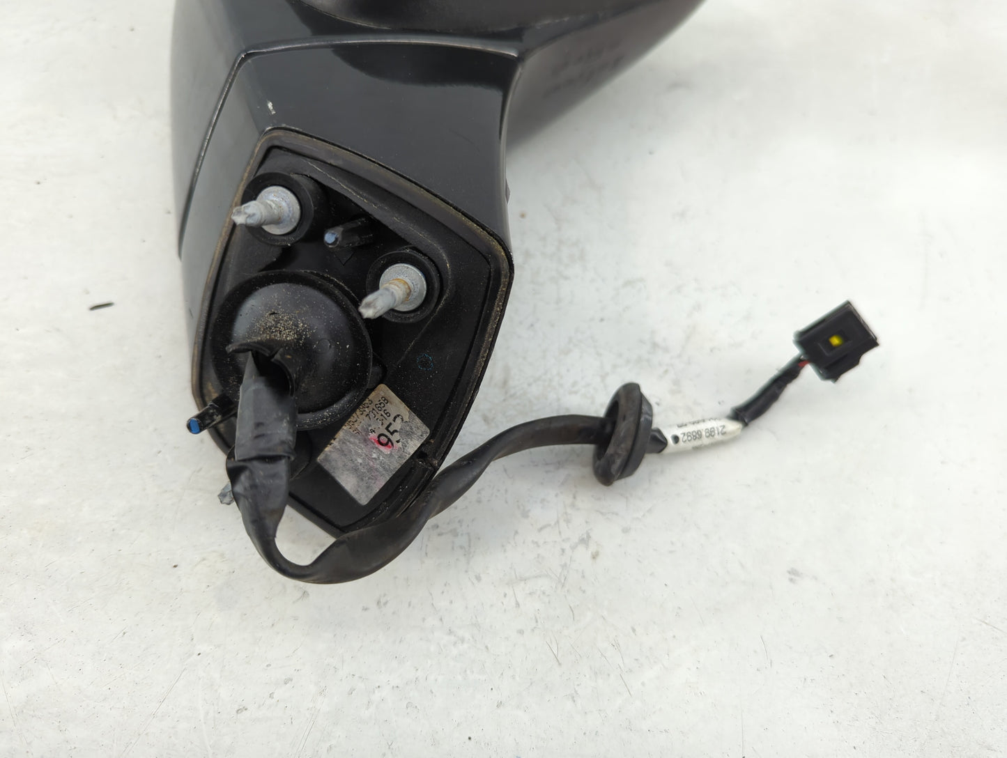2017-2020 Buick Encore Passenger Side View Mirror - Right Door Mirror OEM Used - Oemusedautoparts1.com