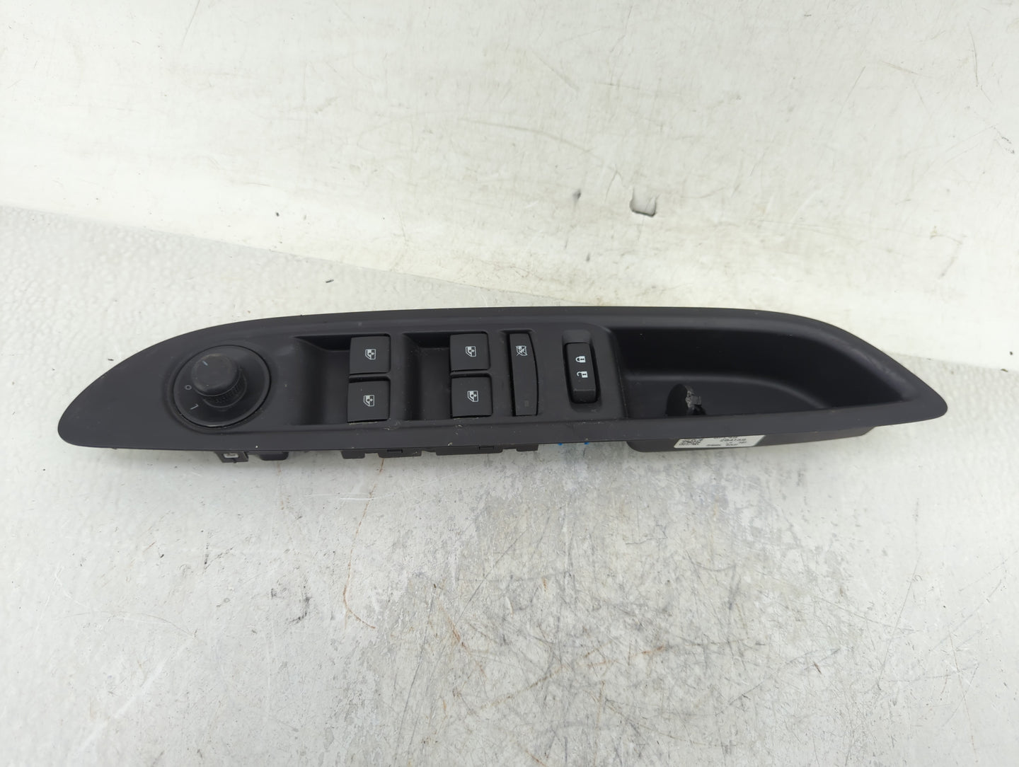 2017-2020 Buick Encore Master Power Window Switch Replacement Driver Side Left P/N:22915128 Fits Fits 2017 2018 2019 2020 OE