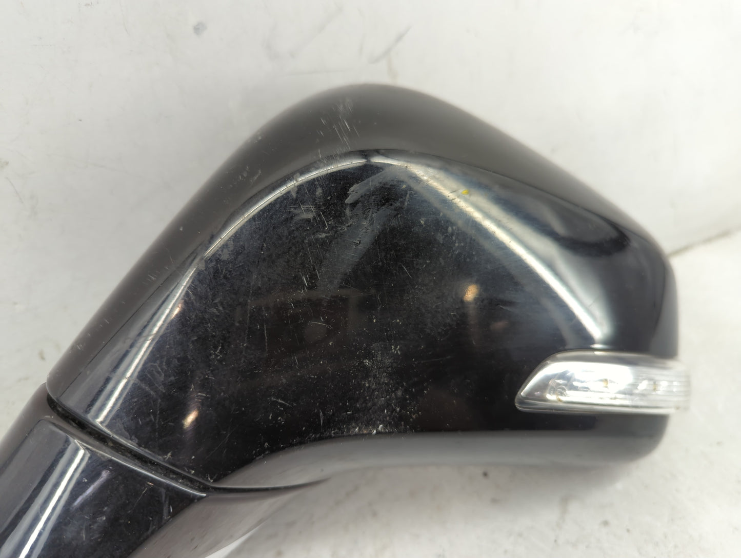 2017-2020 Buick Encore Driver Side View Mirror - Left Door Mirror OEM Used - Oemusedautoparts1.com