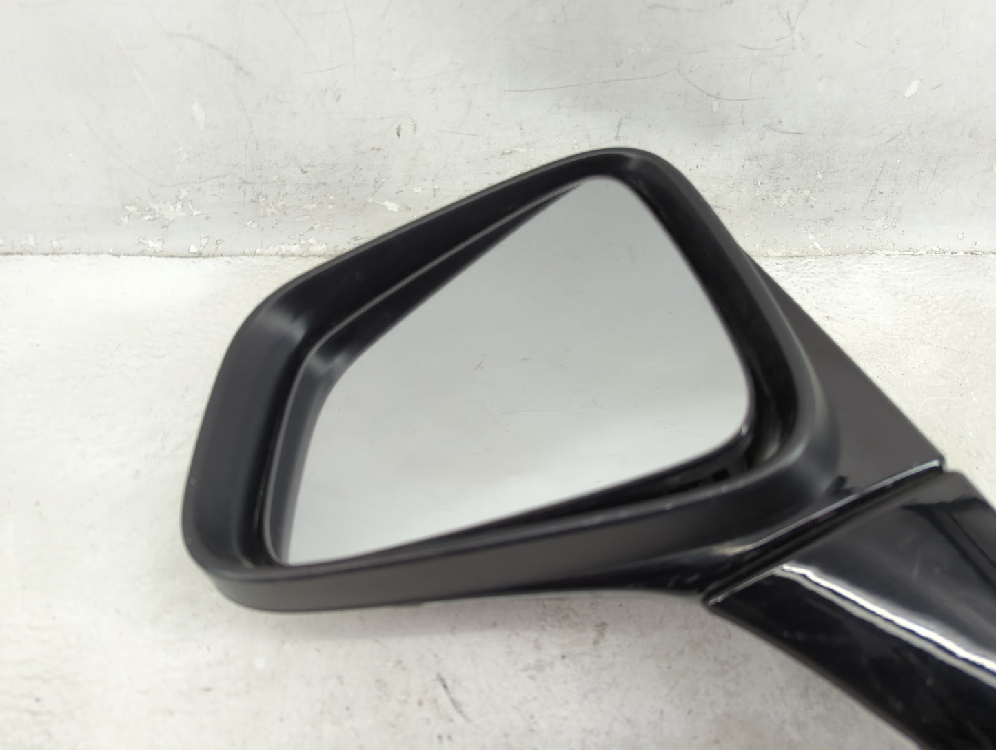 2017-2020 Buick Encore Driver Side View Mirror - Left Door Mirror OEM Used - Oemusedautoparts1.com