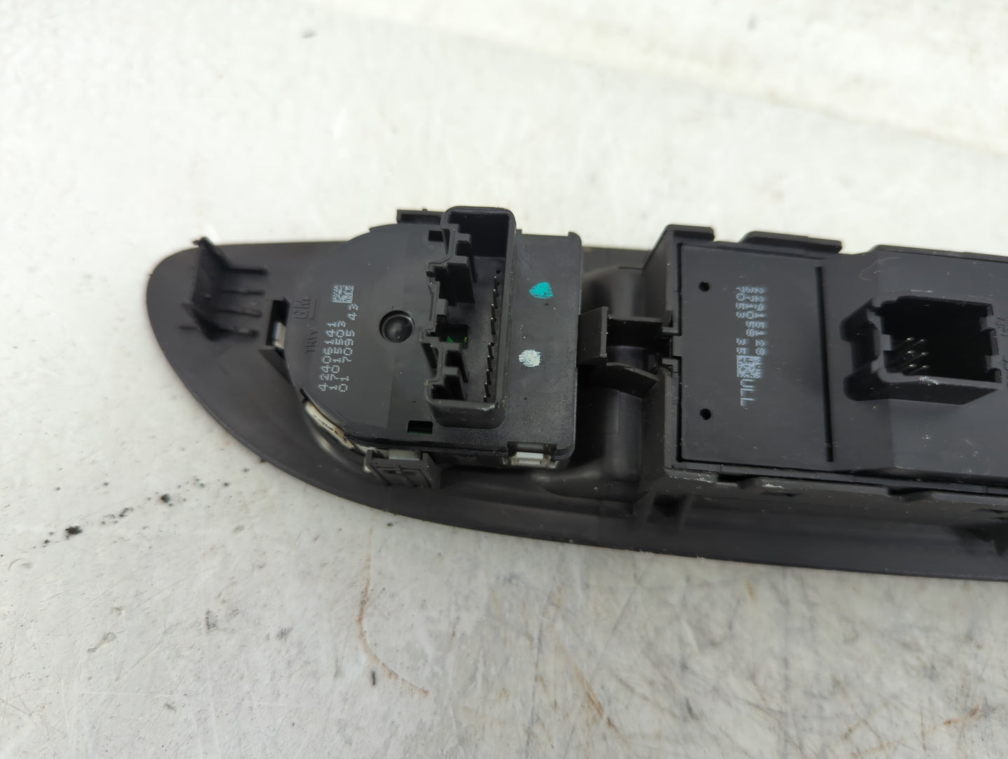 2017-2020 Buick Encore Master Power Window Switch Replacement Driver Side Left P/N:95393726 Fits Fits 2017 2018 2019 2020 OE