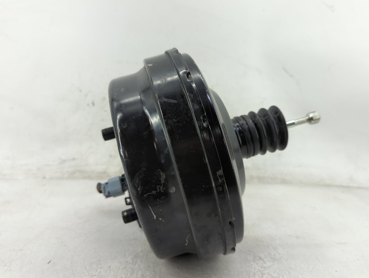 2013-2021 Buick Encore Power Brake Booster Oem - Oemusedautoparts1.com
