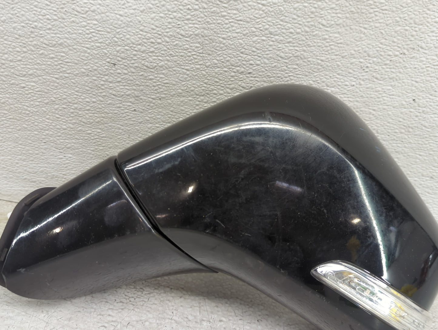 2017-2020 Buick Encore Driver Side View Mirror - Left Door Mirror OEM Used - Oemusedautoparts1.com