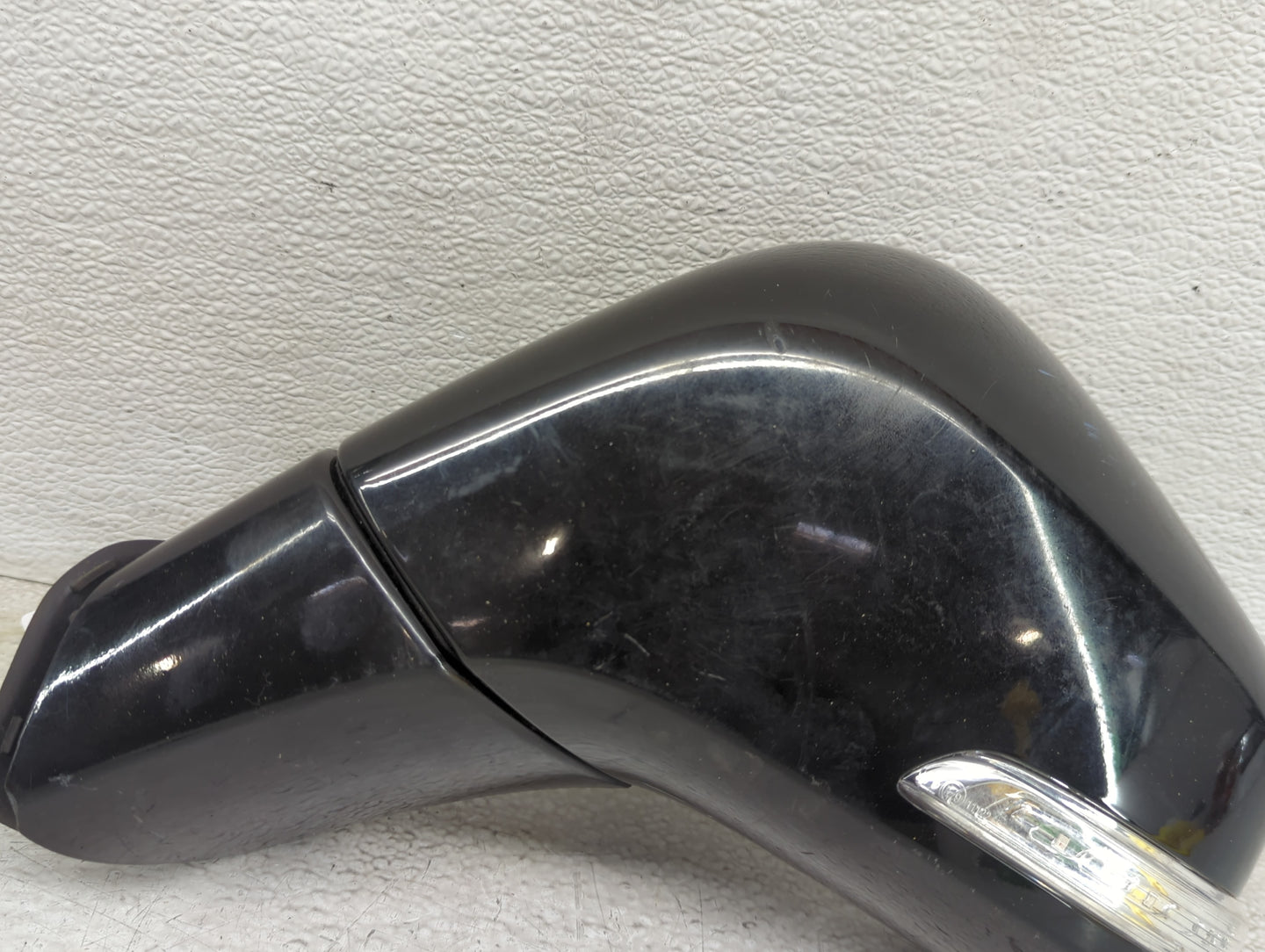2017-2020 Buick Encore Driver Side View Mirror - Left Door Mirror OEM Used - Oemusedautoparts1.com