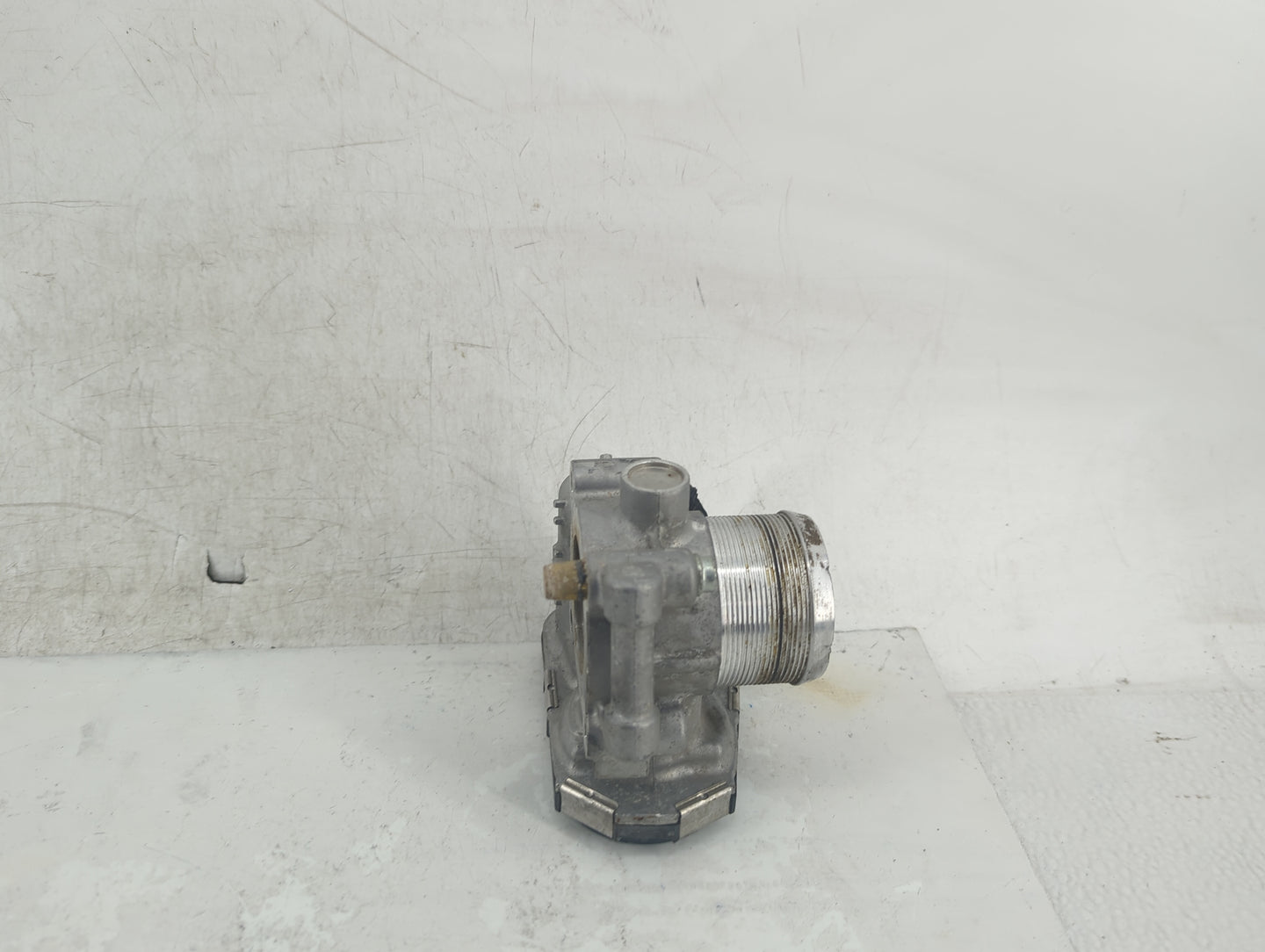 2013-2021 Buick Encore Throttle Body P/N:55 565 489 Fits Fits 2011 2012 2013 2014 2015 2016 2017 2018 2019 2020 2021 OEM Use