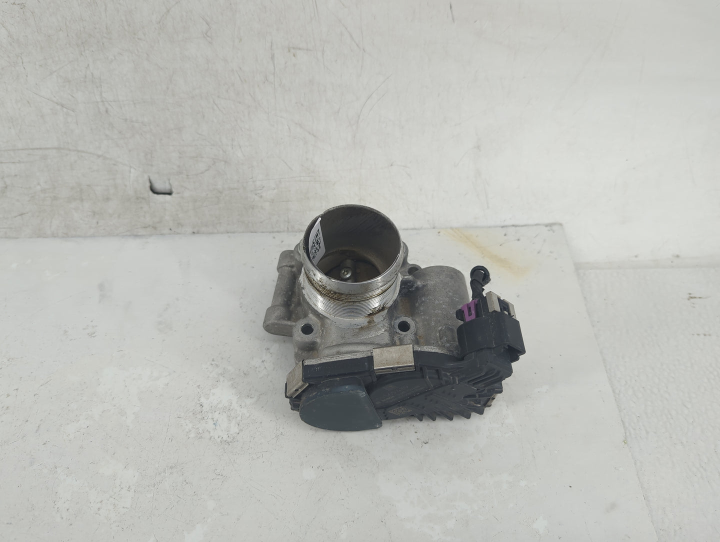 2013-2021 Buick Encore Throttle Body P/N:55 565 489 Fits Fits 2011 2012 2013 2014 2015 2016 2017 2018 2019 2020 2021 OEM Use