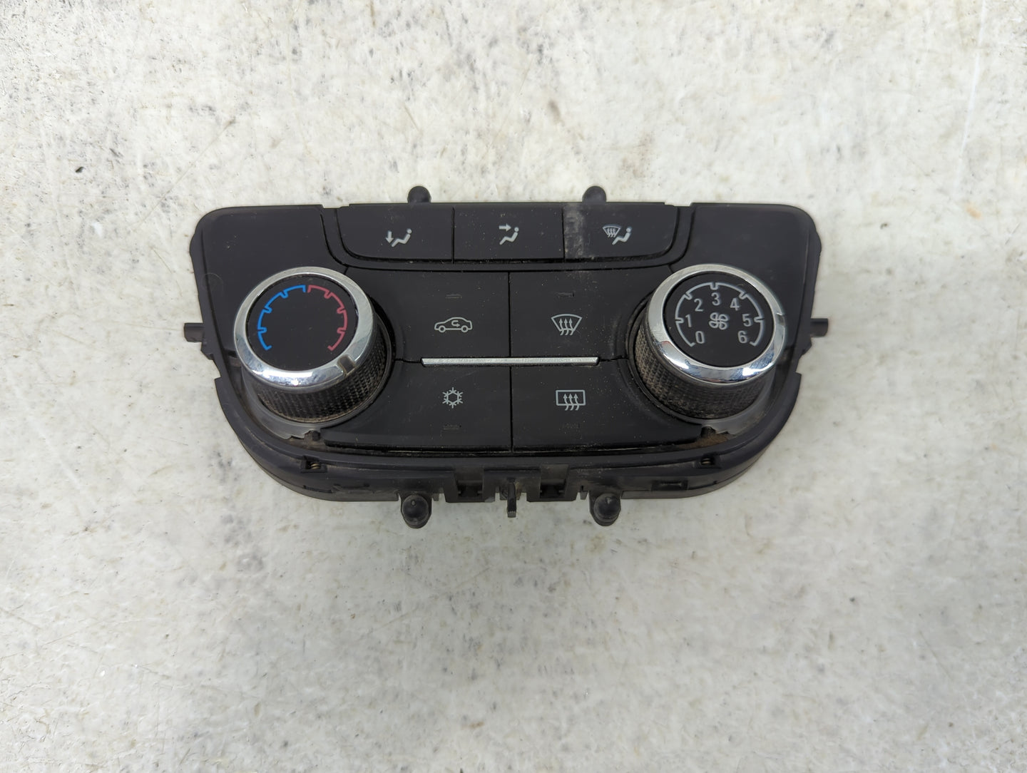 2019 Buick Encore Climate Control Module Temperature AC/Heater Replacement P/N:A2C11349800-01 39081561 Fits OEM Used Auto Pa