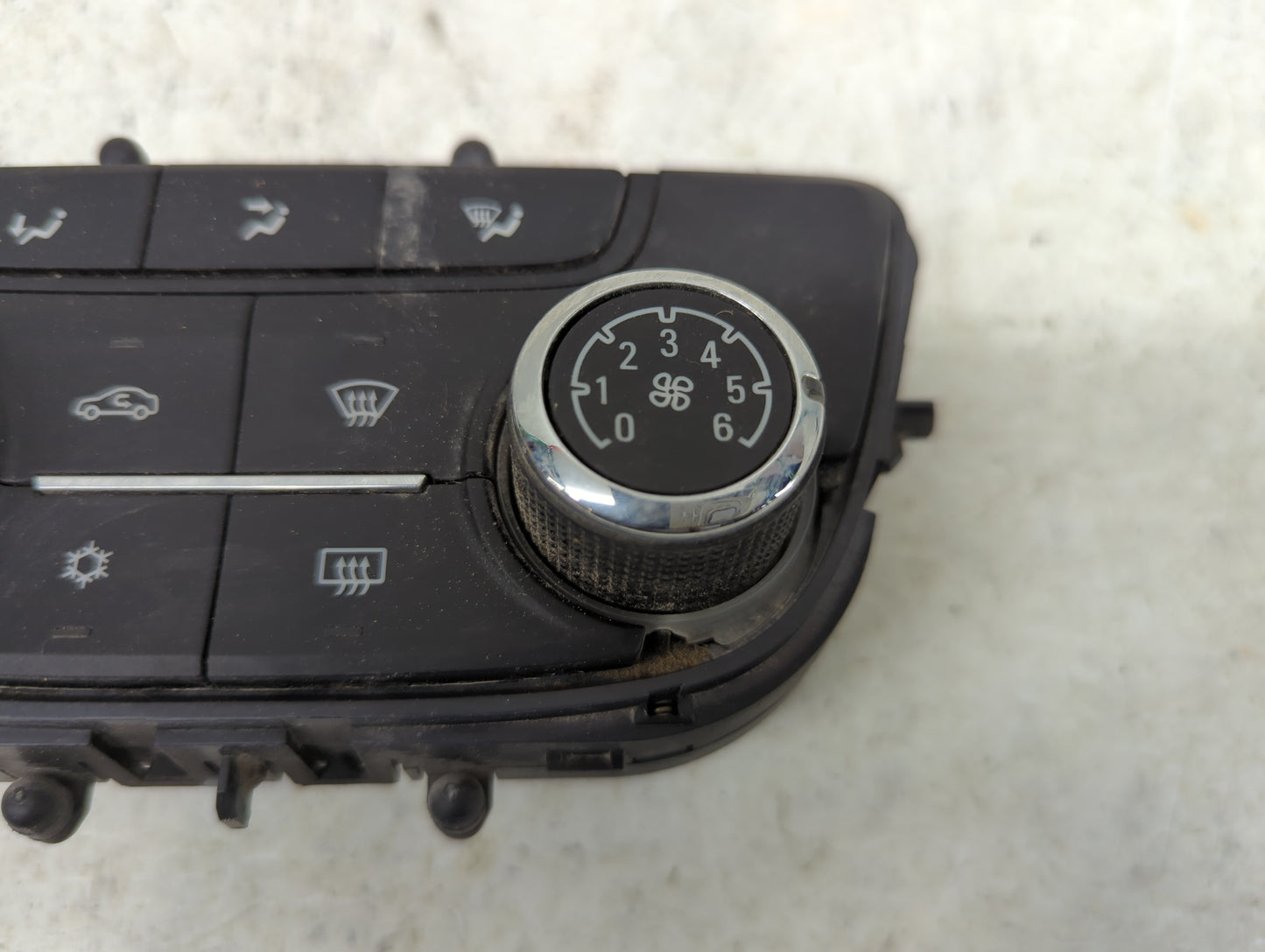 2019 Buick Encore Climate Control Module Temperature AC/Heater Replacement P/N:A2C11349800-01 39081561 Fits OEM Used Auto Pa