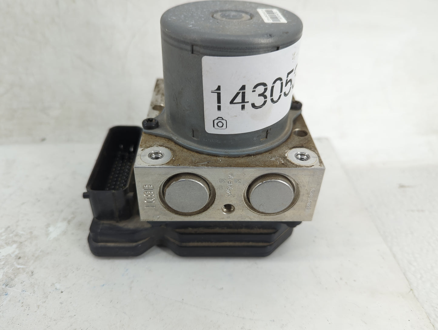 2017-2021 Buick Encore ABS Pump Control Module Replacement P/N:42643519 01090942AAA Fits Fits 2017 2018 2019 2020 2021 OEM U