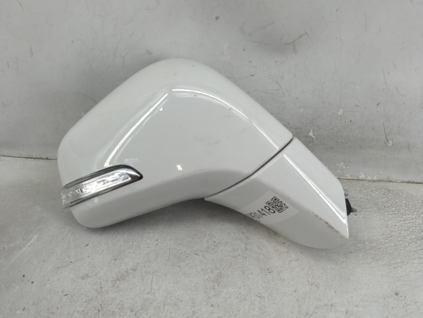 2017-2020 Buick Encore Passenger Side View Mirror - Right Door Mirror OEM Used - Oemusedautoparts1.com