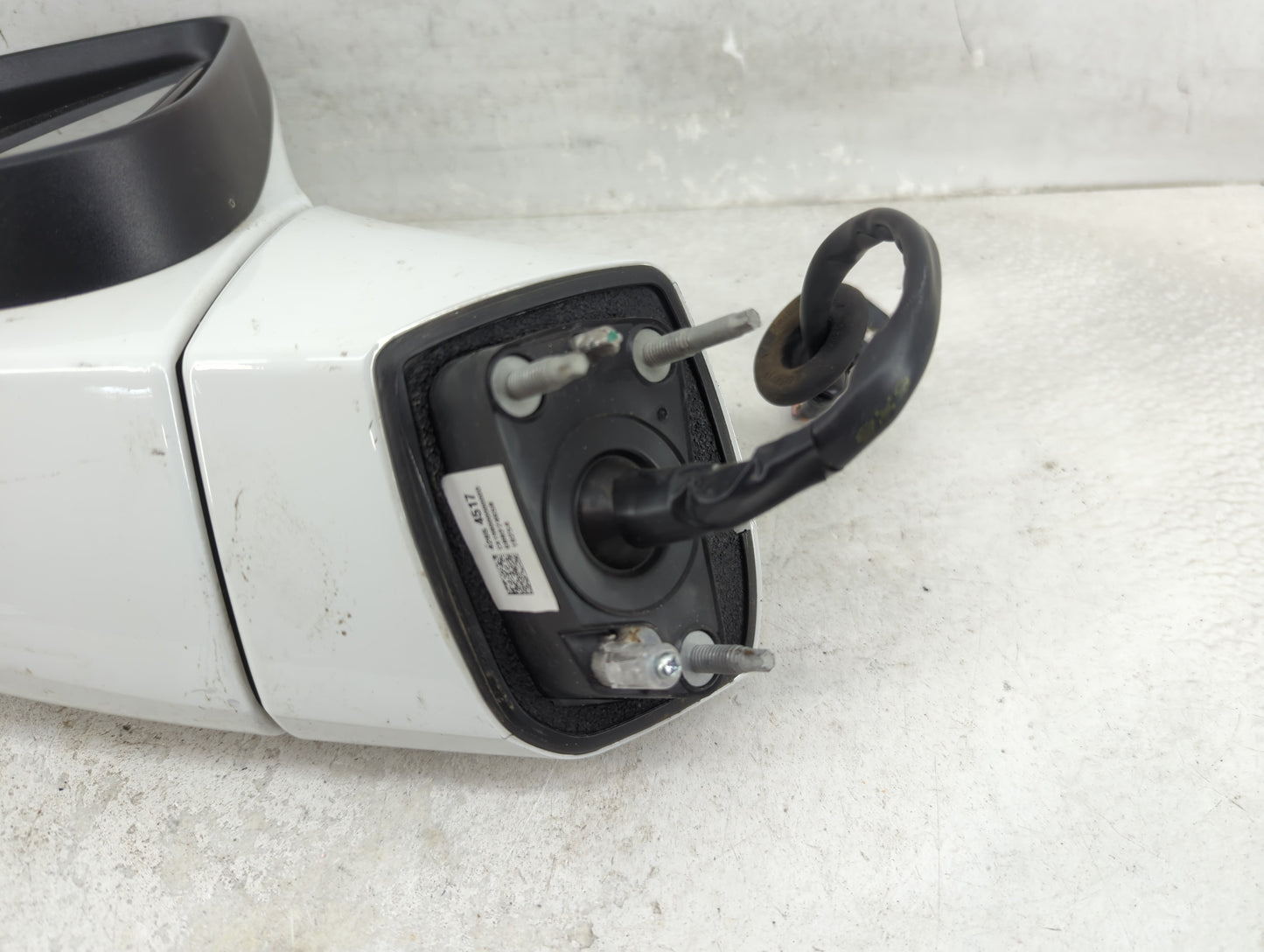 2017-2020 Buick Encore Passenger Side View Mirror - Right Door Mirror OEM Used - Oemusedautoparts1.com