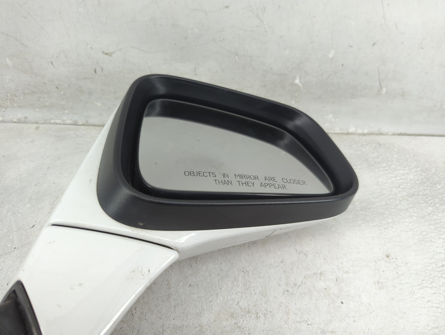 2017-2020 Buick Encore Passenger Side View Mirror - Right Door Mirror OEM Used - Oemusedautoparts1.com