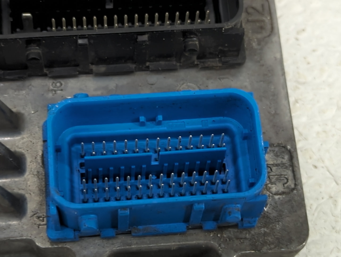 2017-2021 Buick Encore PCM Engine Control Computer ECU ECM PCU OEM P/N:12695536 Fits Fits 2017 2018 2019 2020 2021 OEM Used 