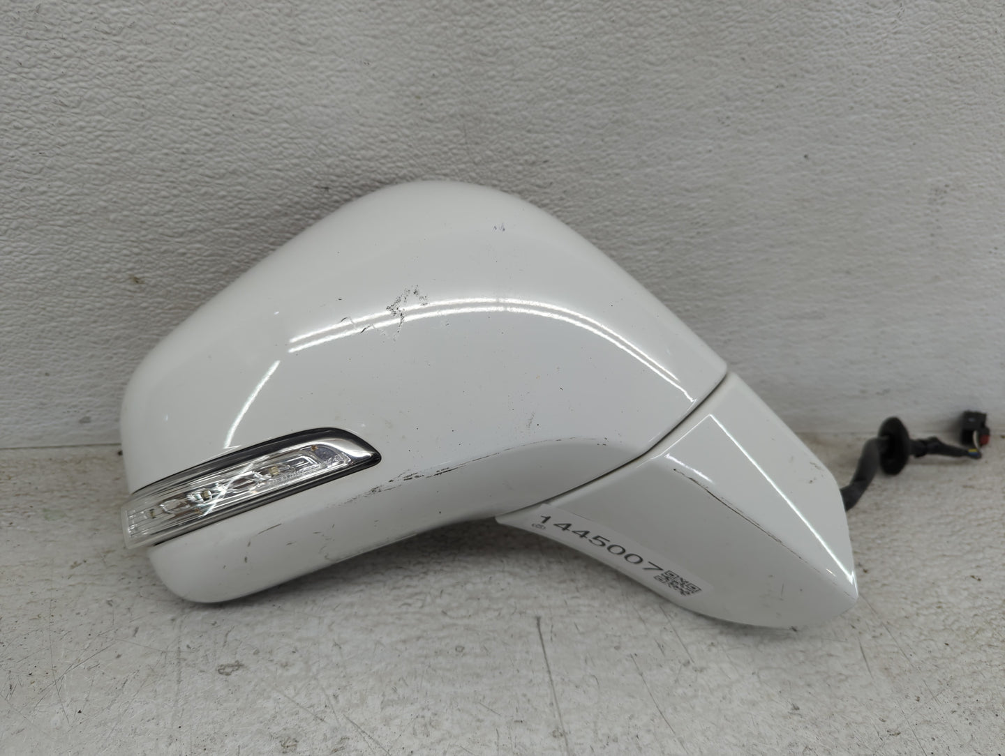 2017-2020 Buick Encore Passenger Side View Mirror - Right Door Mirror OEM Used - Oemusedautoparts1.com