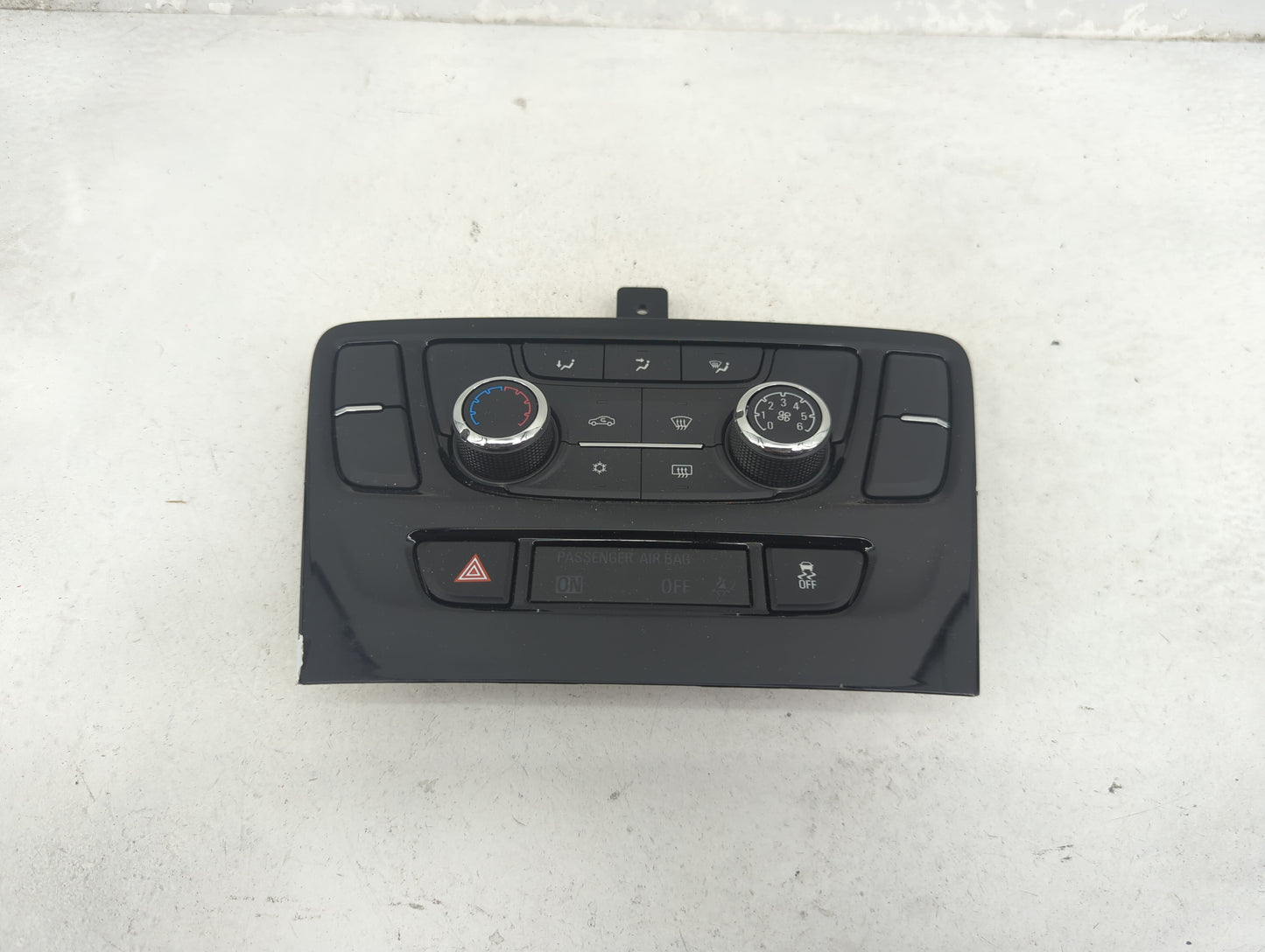 2017-2021 Buick Encore Climate Control Module Temperature AC/Heater Replacement P/N:39081561 A2C1134980001 Fits OEM Used Aut