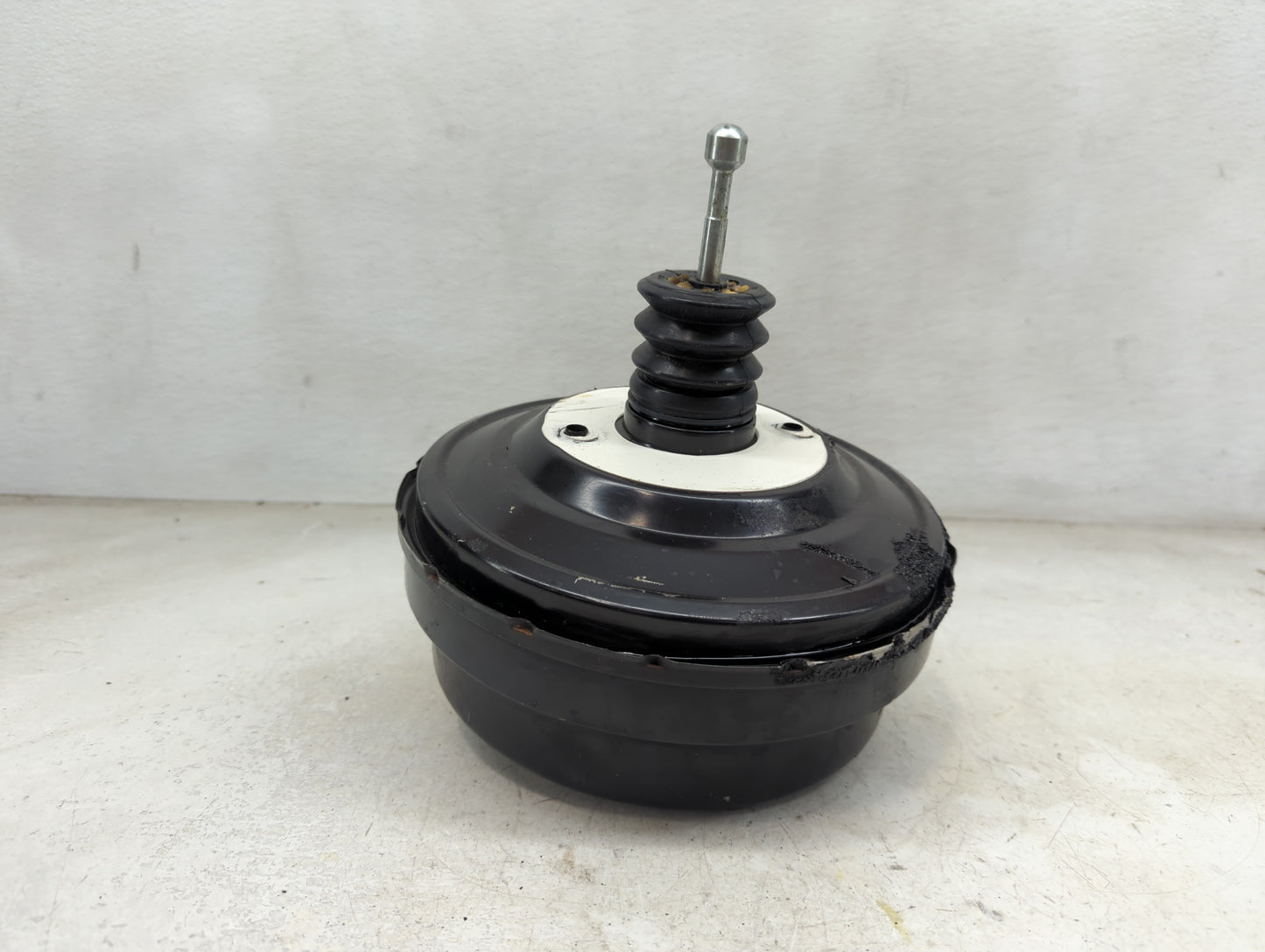 2013-2021 Buick Encore Power Brake Booster Oem 1450725 - Oemusedautoparts1.com