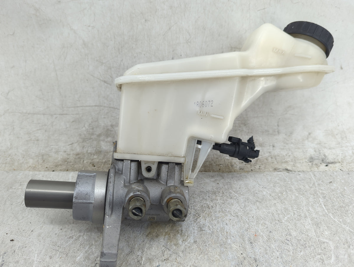 2013-2021 Buick Encore Brake Master Cylinder 1452074 - Oemusedautoparts1.com