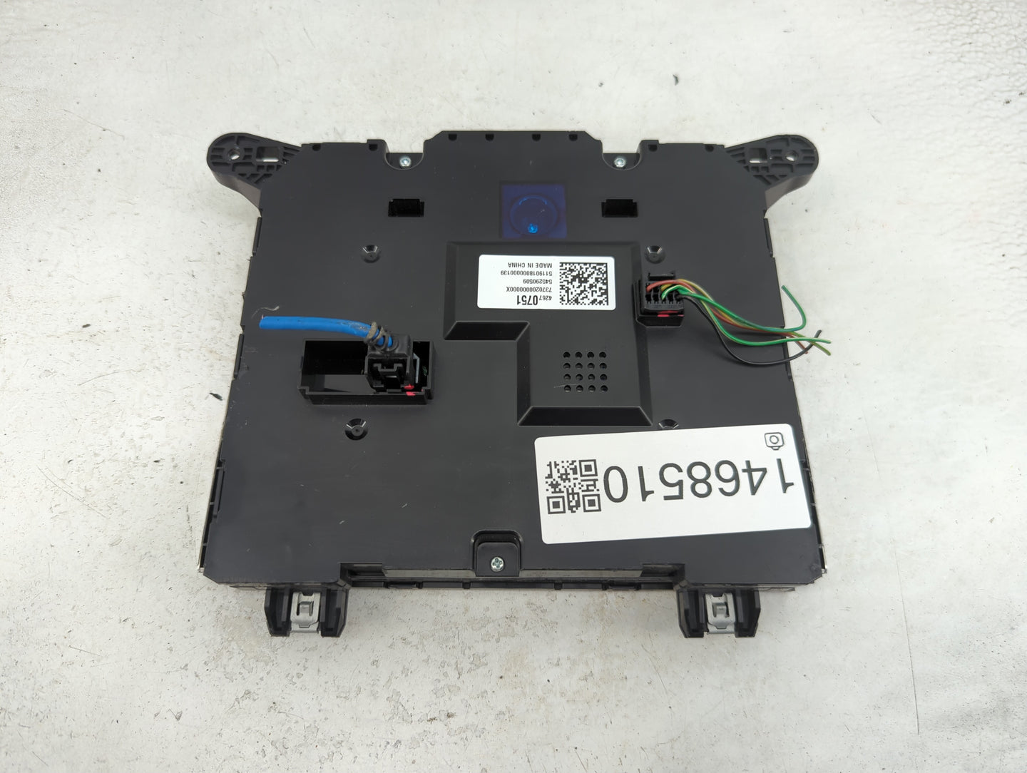 2017-2021 Buick Encore Radio AM FM Cd Player Receiver Replacement P/N:42670751 7370200000X Fits Fits 2017 2018 2019 2020 202