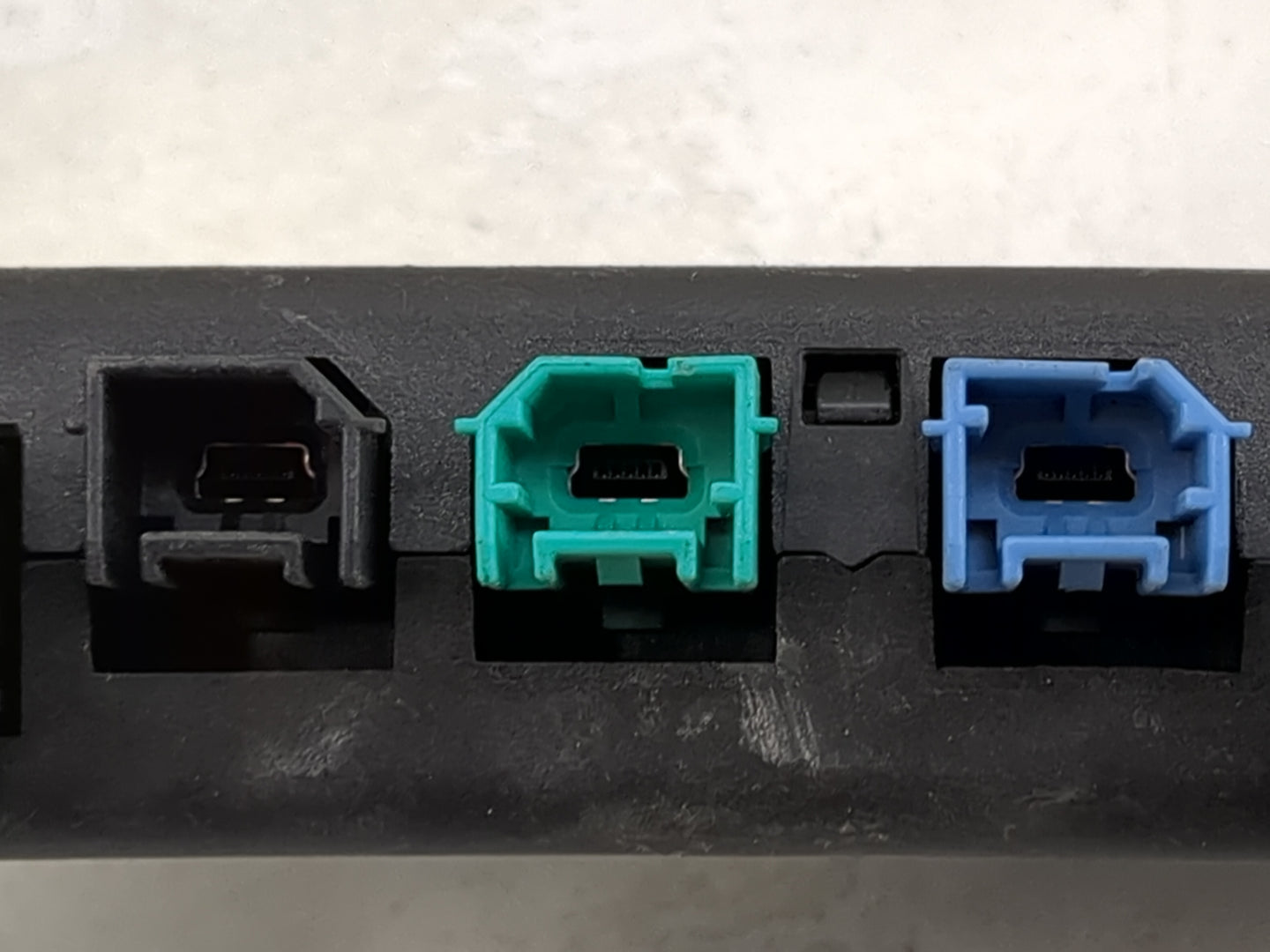 2019 Buick Encore Communication Control Module 1474773 - Oemusedautoparts1.com