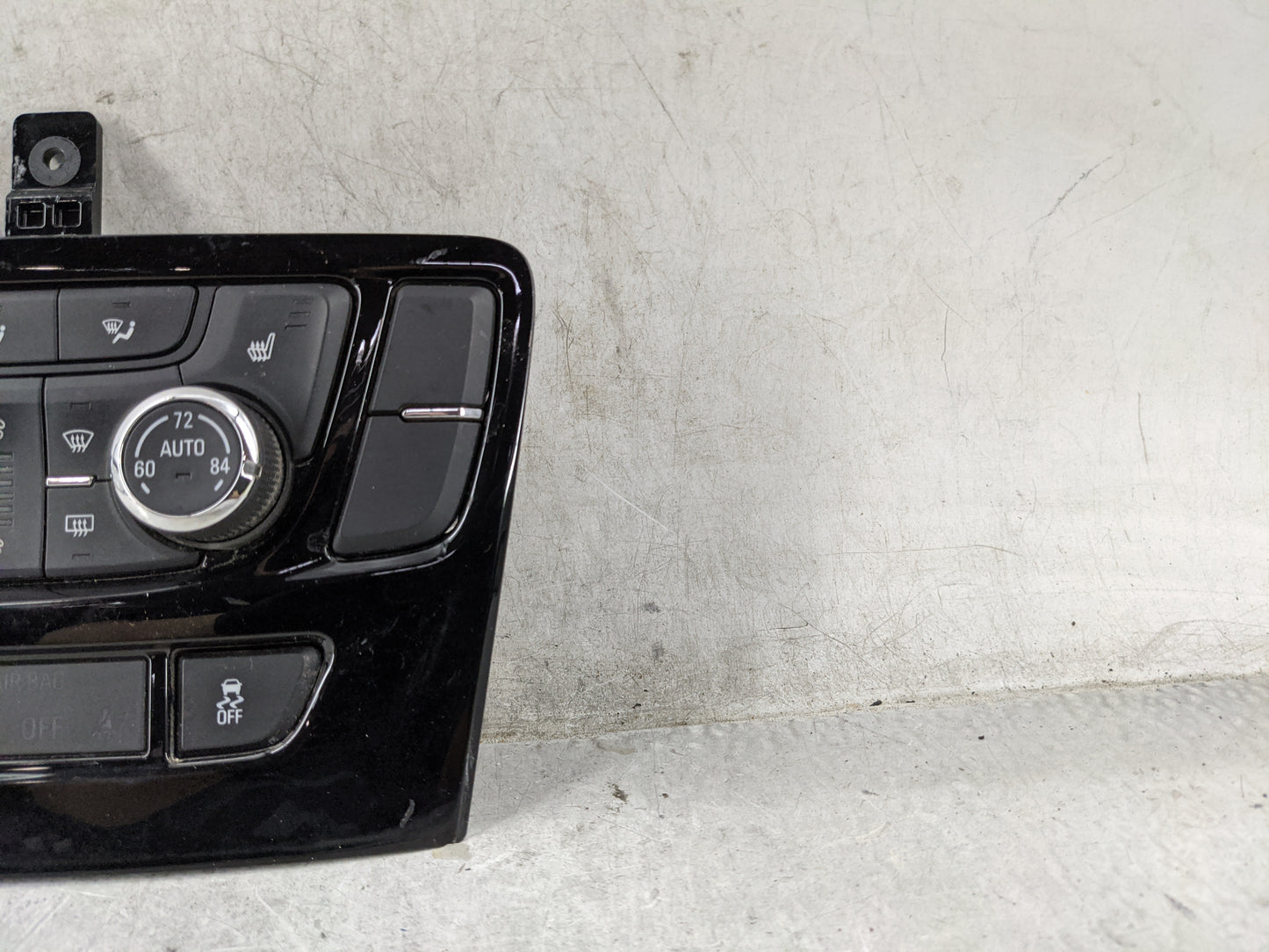 2017-2020 Buick Encore Climate Control Module Temperature AC/Heater Replacement P/N:39082867 A2C1135070001 Fits OEM Used Aut