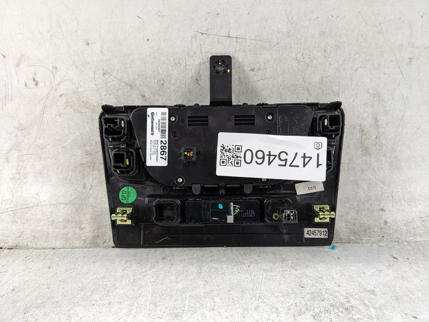 2017-2020 Buick Encore Climate Control Module Temperature AC/Heater Replacement P/N:39082867 A2C1135070001 Fits OEM Used Aut