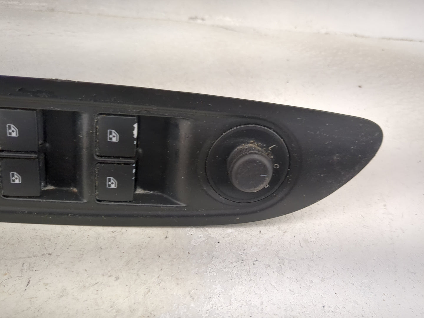 2017-2020 Buick Encore Master Power Window Switch Replacement Driver Side Left P/N:95025518-600R Fits Fits 2017 2018 2019 20
