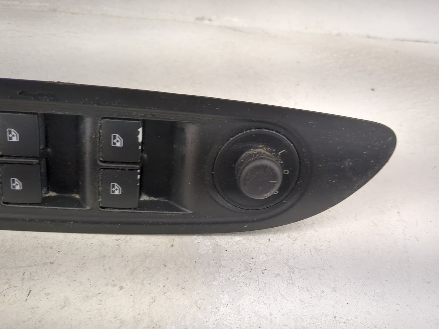 2017-2020 Buick Encore Master Power Window Switch Replacement Driver Side Left P/N:95025518-600R Fits Fits 2017 2018 2019 20