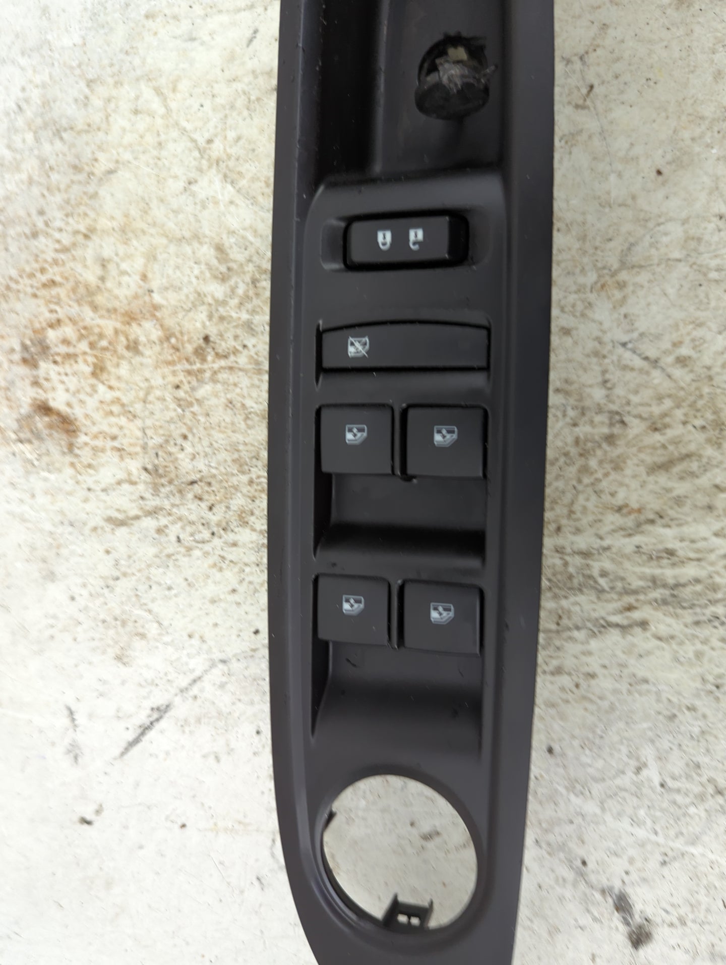 2017-2020 Buick Encore Master Power Window Switch Replacement Driver Side Left P/N:95025518-600R Fits Fits 2017 2018 2019 20