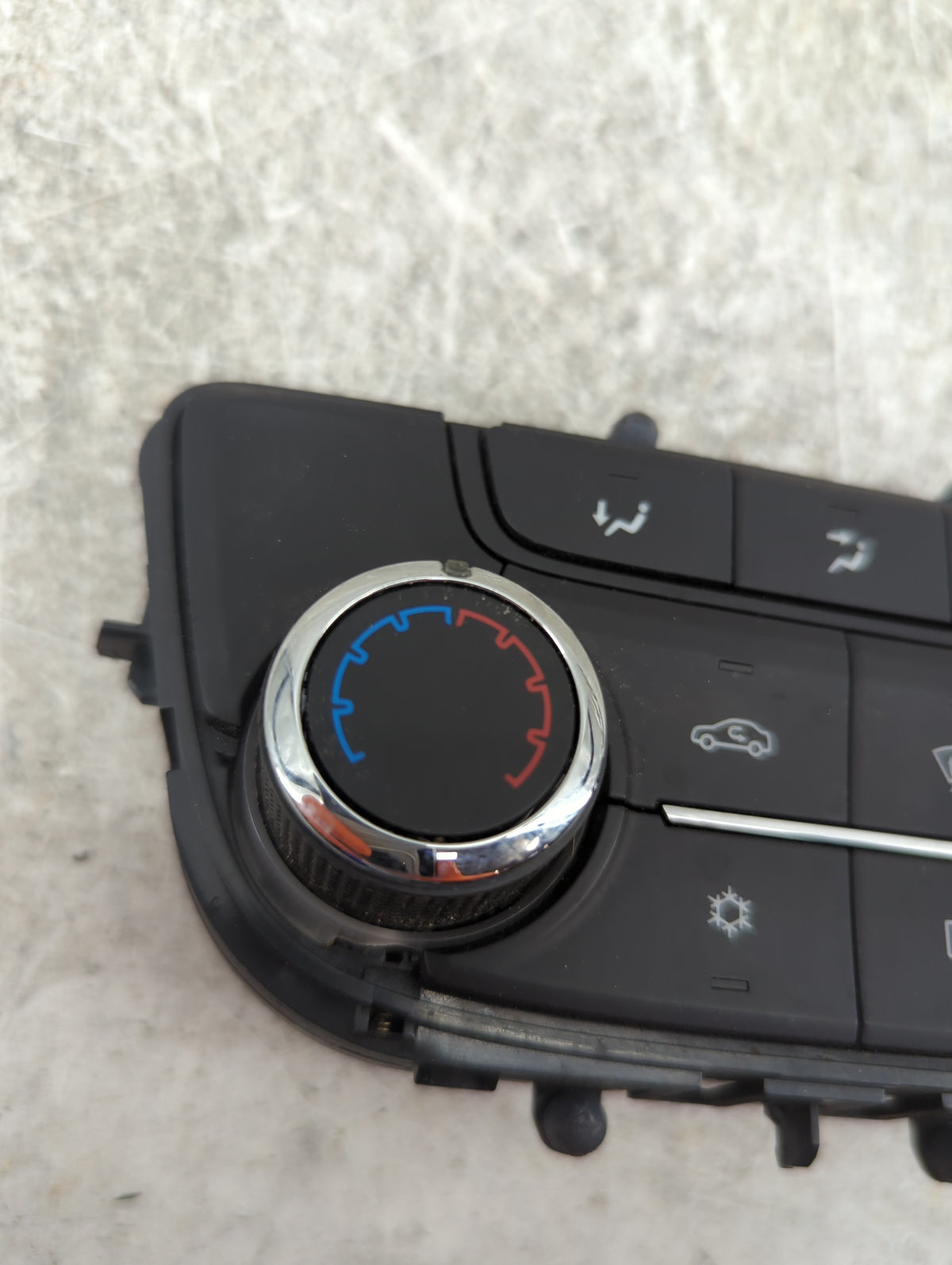 2017-2021 Buick Encore Climate Control Module Temperature AC/Heater Replacement P/N:39081561 A2C1134980001 Fits OEM Used Aut
