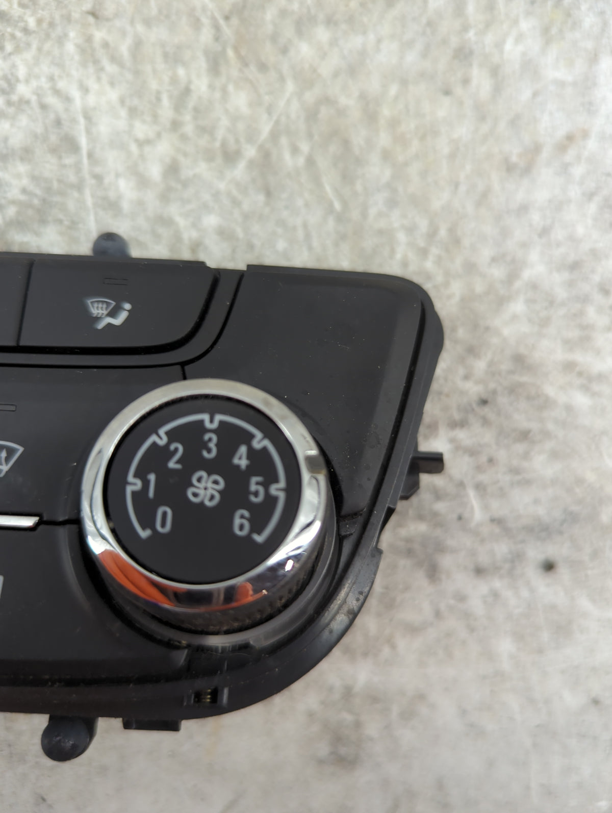 2017-2021 Buick Encore Climate Control Module Temperature AC/Heater Replacement P/N:39081561 A2C1134980001 Fits OEM Used Aut