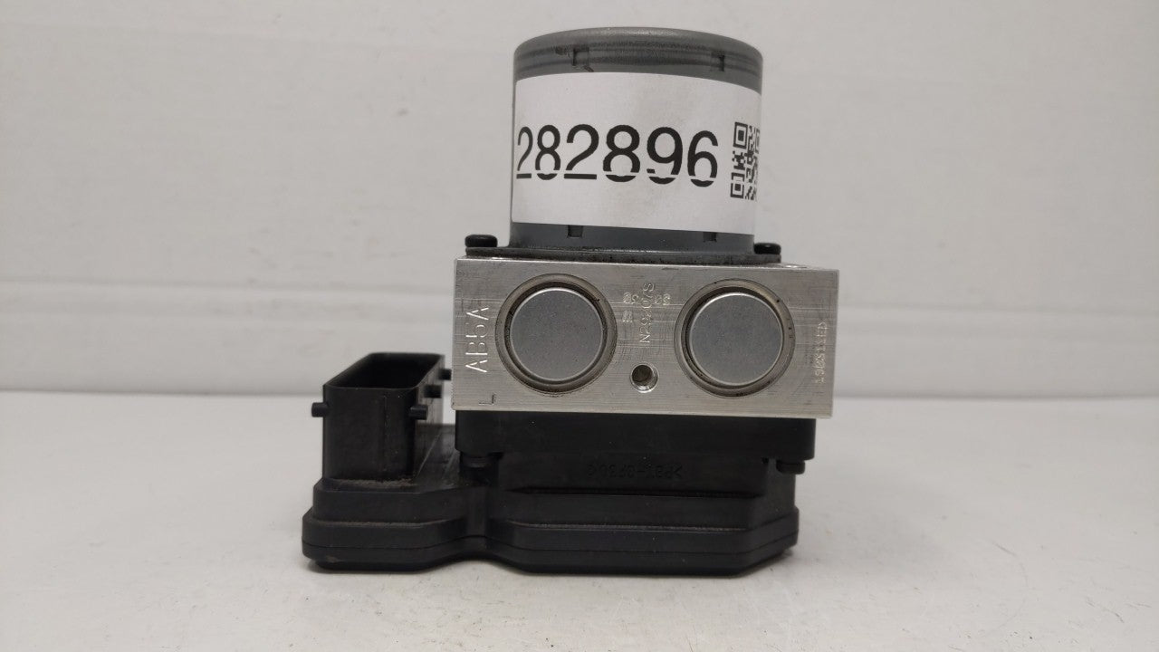 2017-2019 Buick Encore ABS Pump Control Module Replacement P/N:42643519 42520669, 42563014 Fits Fits 2017 2018 2019 OEM Used