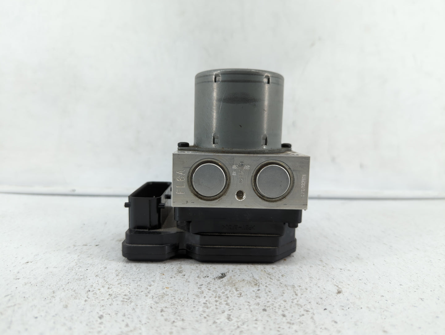 2017-2019 Buick Encore ABS Pump Control Module Replacement P/N:HS7A-12A650-ABB 42643519, 42520669 Fits Fits 2017 2018 2019 O