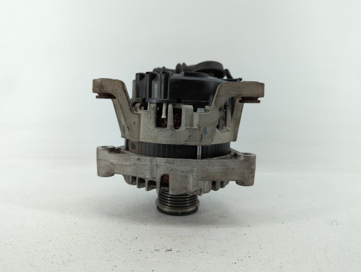 2013-2019 Buick Encore Alternator Replacement Generator Charging Assembly Engine OEM P/N:13577154 13597226 Fits OEM Used Aut