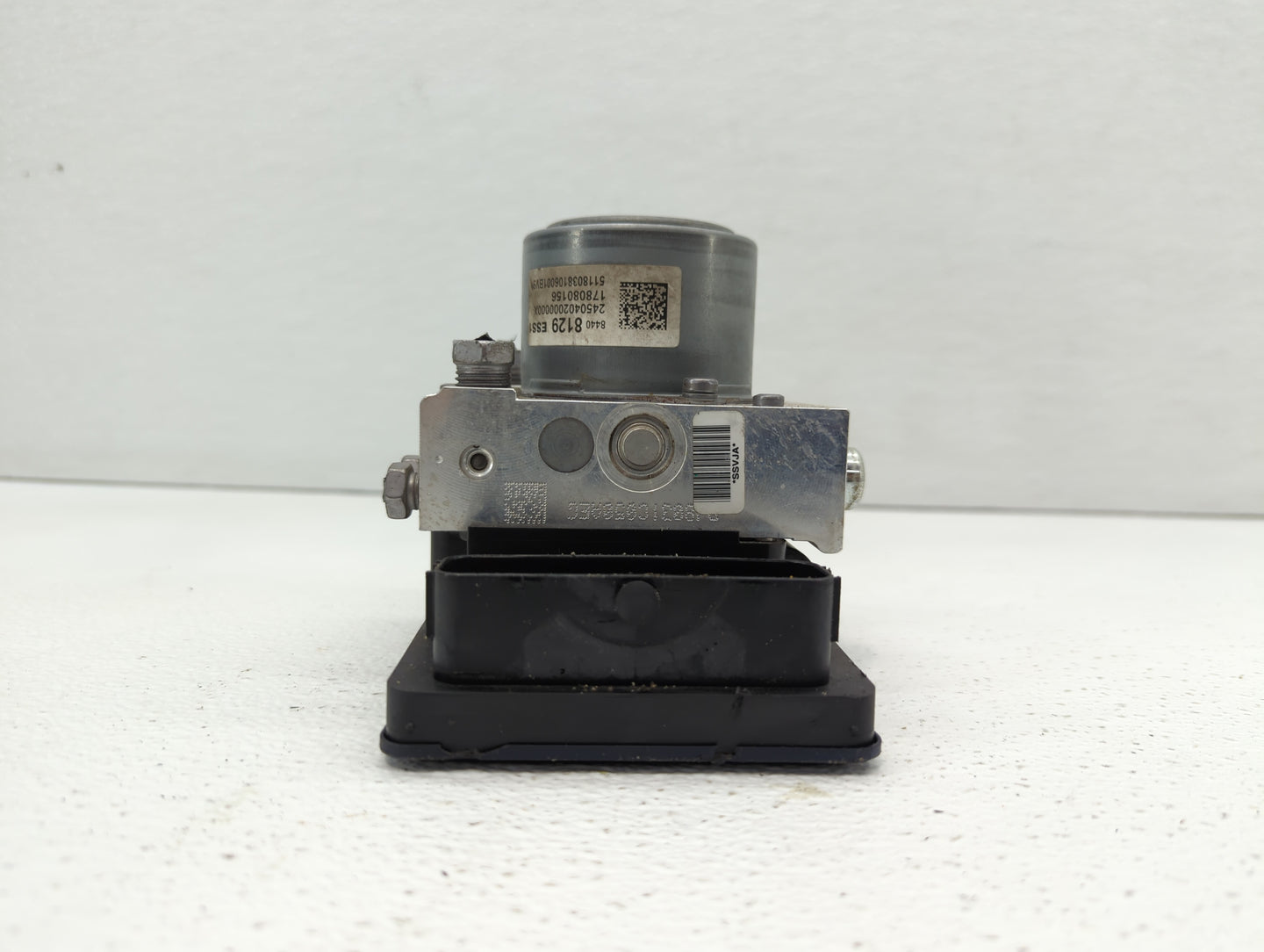 2017-2021 Buick Encore ABS Pump Control Module Replacement P/N:84408130 84408129, 42520669 Fits Fits 2017 2018 2019 2020 202