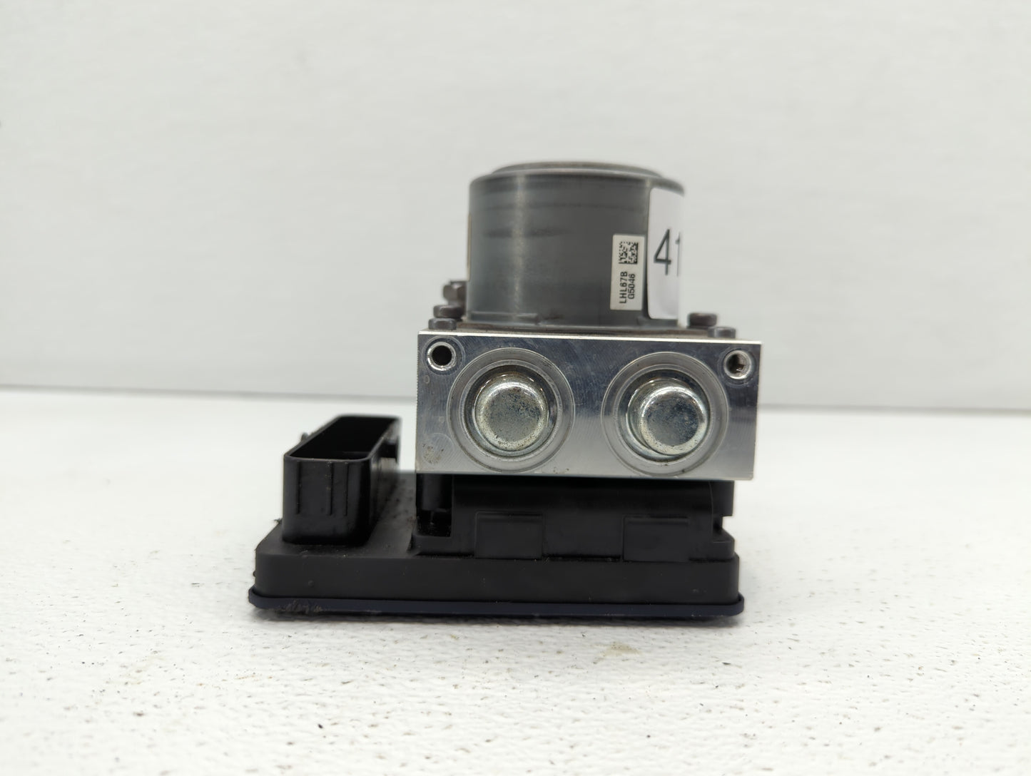 2017-2021 Buick Encore ABS Pump Control Module Replacement P/N:84408130 84408129, 42520669 Fits Fits 2017 2018 2019 2020 202