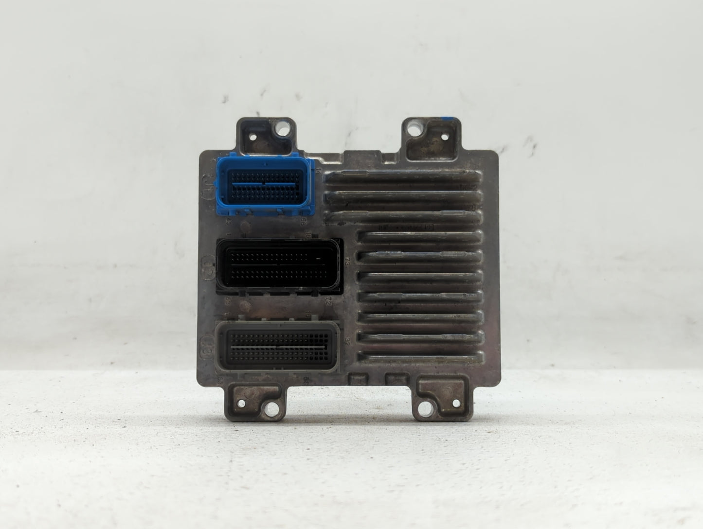 2017-2021 Buick Encore PCM Engine Control Computer ECU ECM PCU OEM P/N:12692201 12695536 Fits Fits 2017 2018 2019 2020 2021 