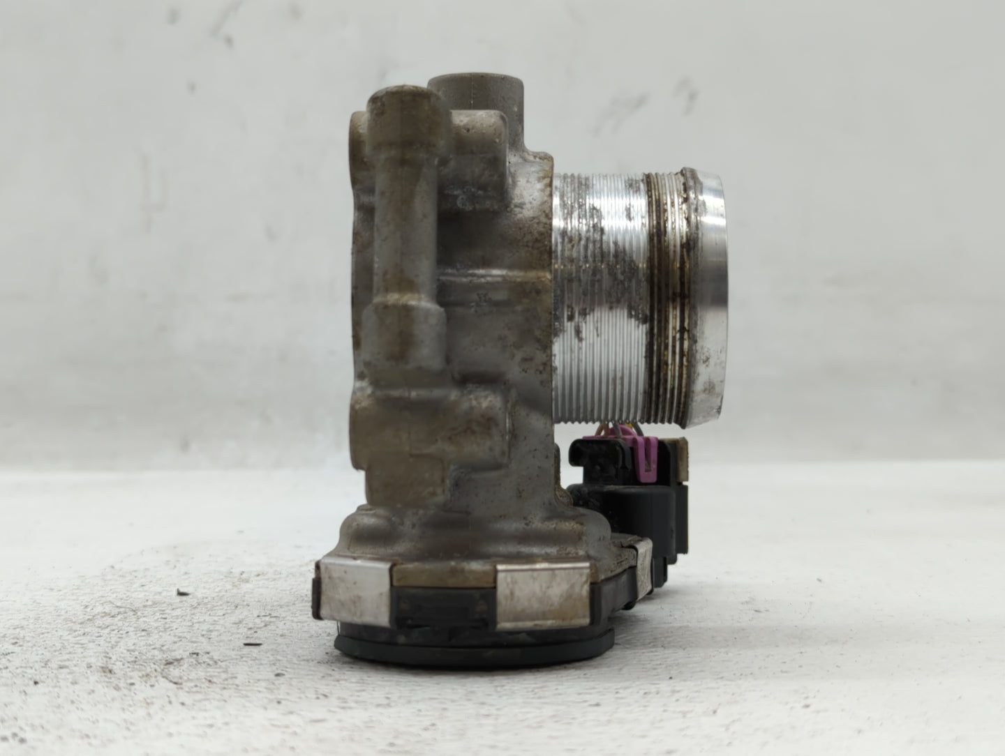 2013-2021 Buick Encore Throttle Body P/N:55581662 55565489 Fits Fits 2011 2012 2013 2014 2015 2016 2017 2018 2019 2020 2021 