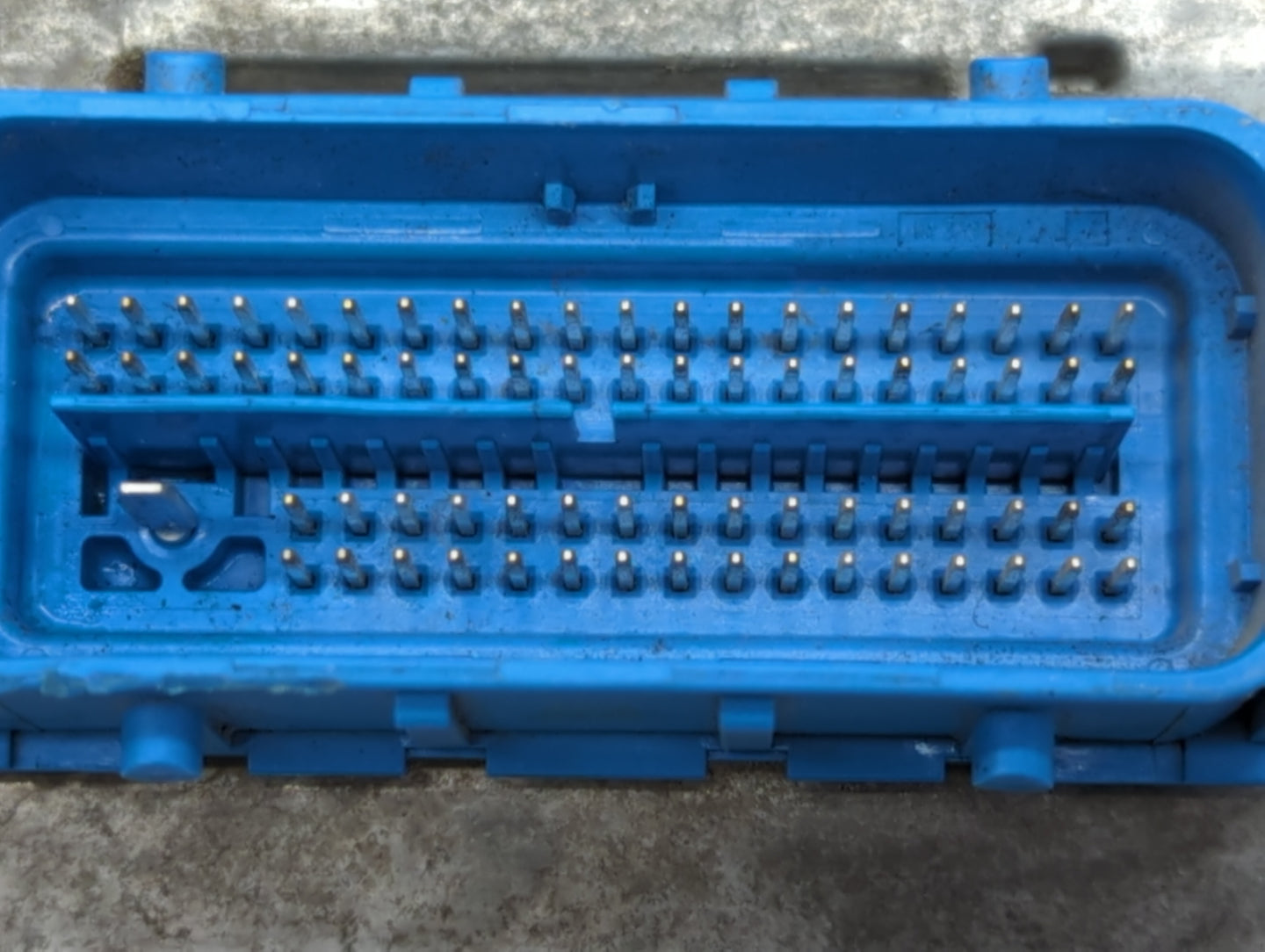 2019 Buick Encore PCM Engine Control Computer ECU ECM PCU OEM P/N:12695618 12692812, 12681528 Fits Fits 2017 2018 2020 2021 