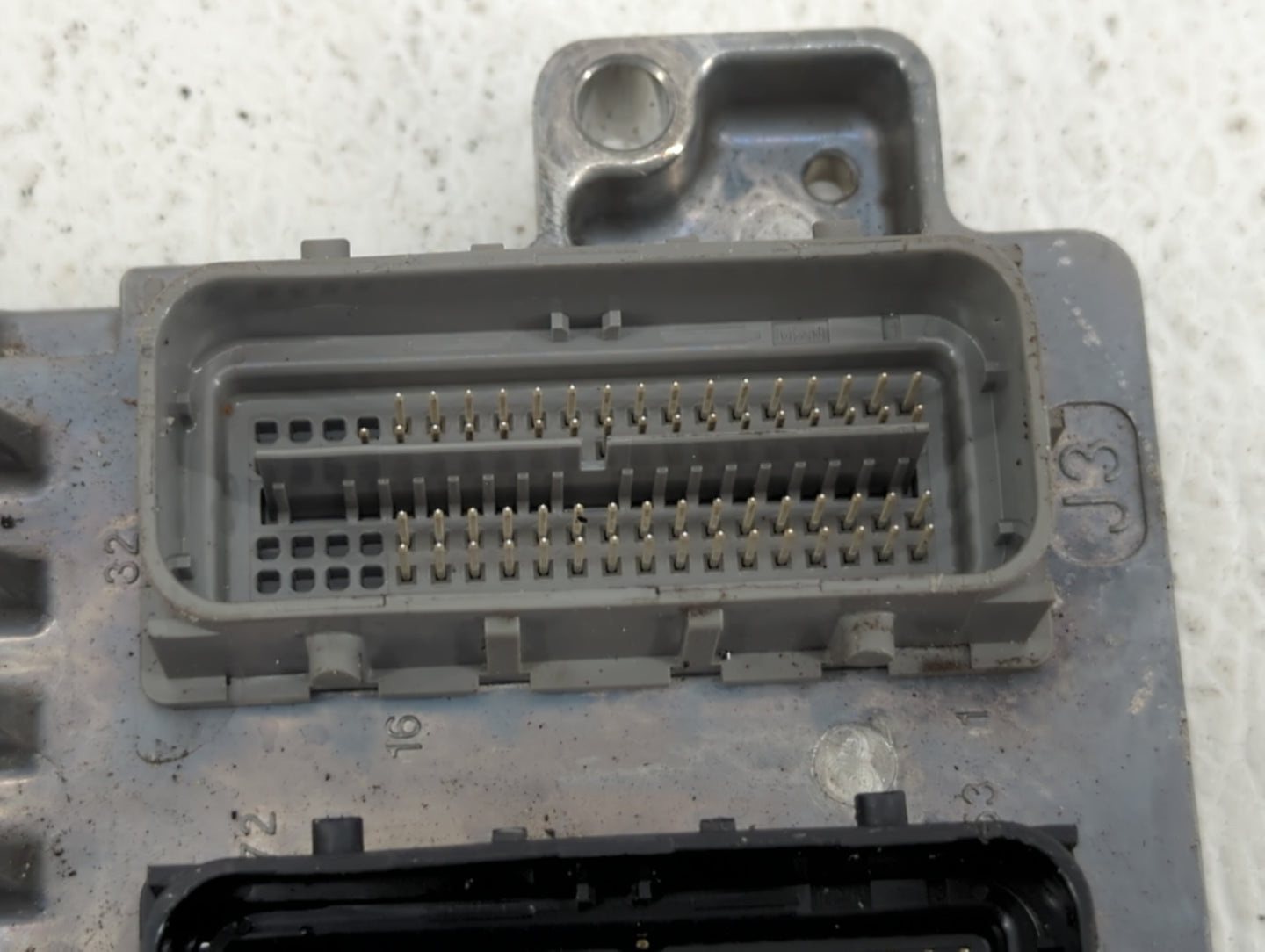 2017-2021 Buick Encore PCM Engine Control Computer ECU ECM PCU OEM P/N:12692201 12695536 Fits Fits 2017 2018 2019 2020 2021 