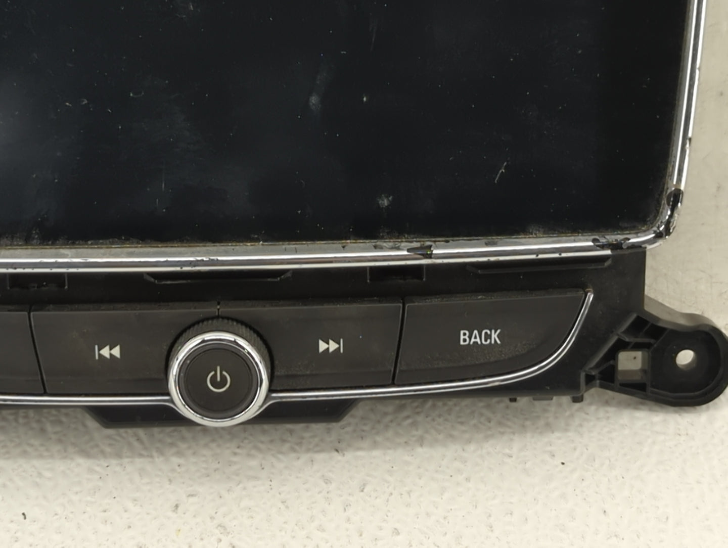 2017-2021 Buick Encore Radio Control Panel - Oemusedautoparts1.com