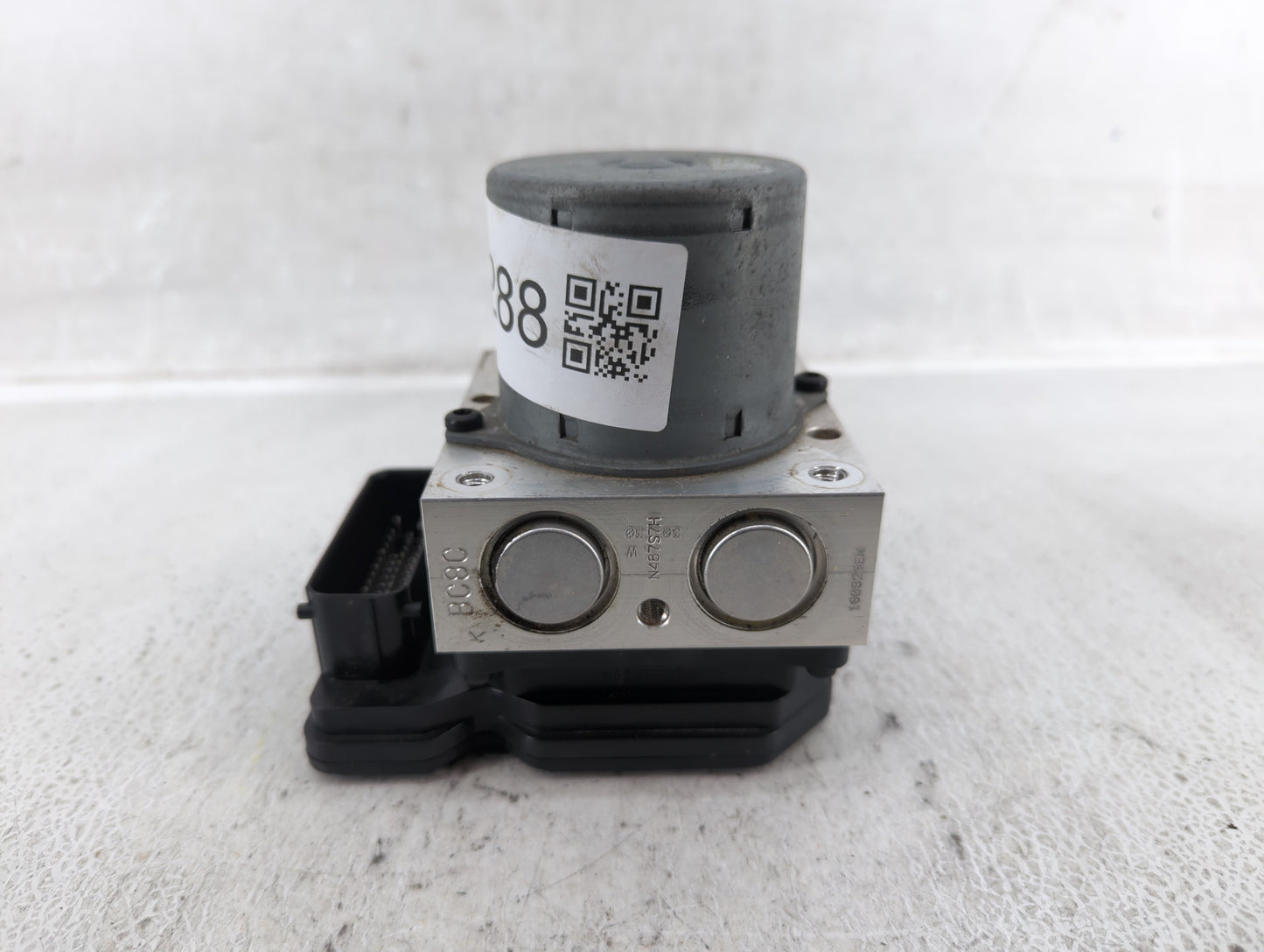 2017-2021 Buick Encore ABS Pump Control Module Replacement P/N:42643519 Fits Fits 2017 2018 2019 2020 2021 OEM Used Auto Par