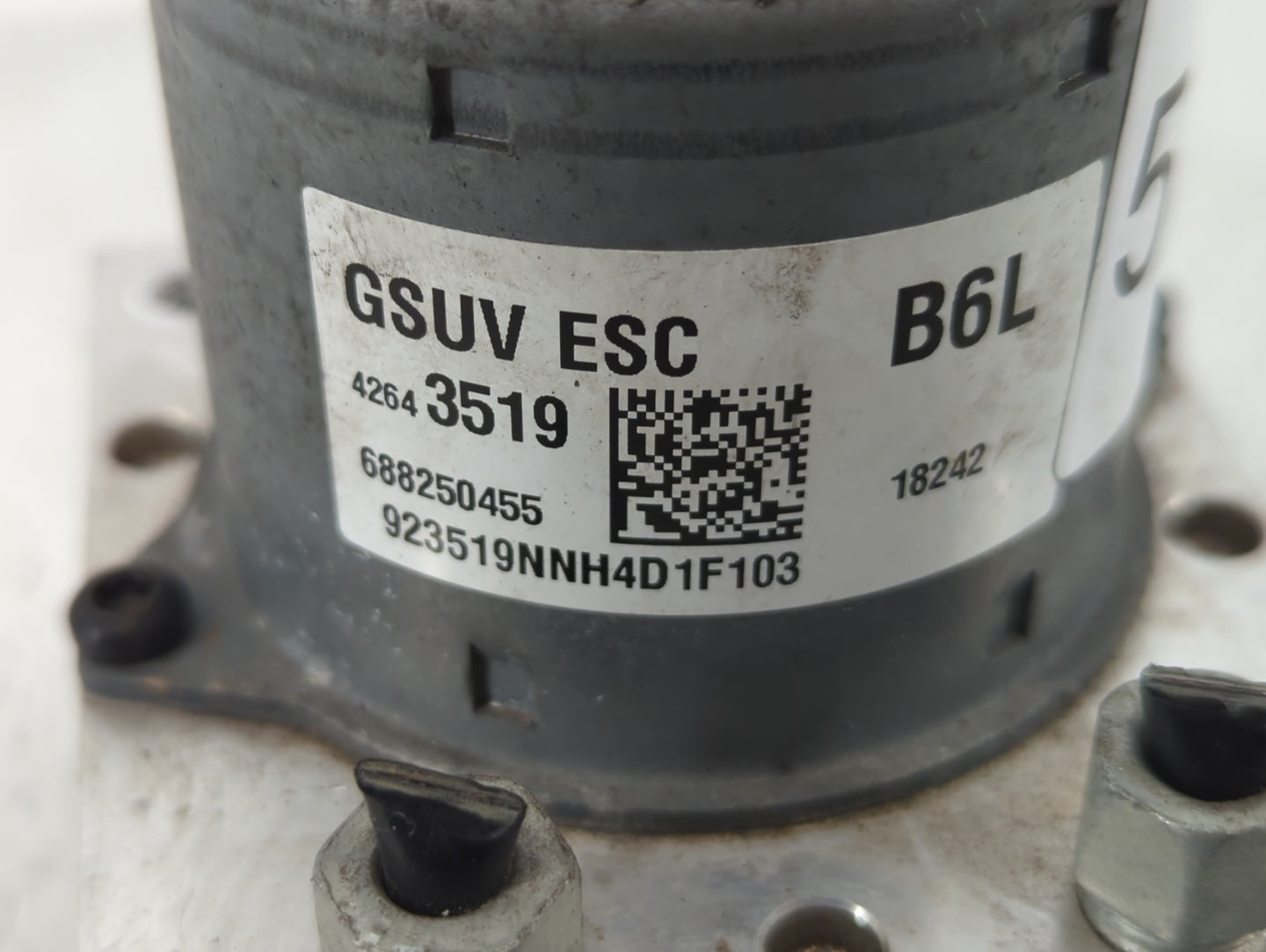 2017-2021 Buick Encore ABS Pump Control Module Replacement P/N:42643519 Fits Fits 2017 2018 2019 2020 2021 OEM Used Auto Par