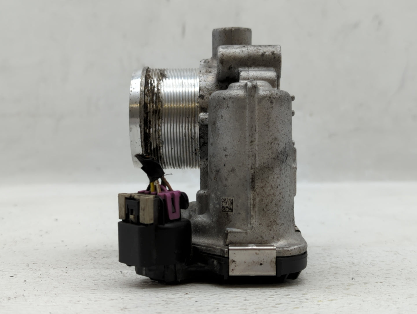 2013-2021 Buick Encore Throttle Body P/N:55565489 Fits Fits 2011 2012 2013 2014 2015 2016 2017 2018 2019 2020 2021 OEM Used 