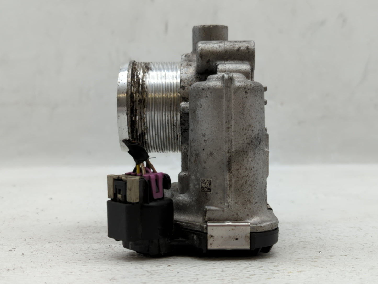 2013-2021 Buick Encore Throttle Body P/N:55565489 Fits Fits 2011 2012 2013 2014 2015 2016 2017 2018 2019 2020 2021 OEM Used 