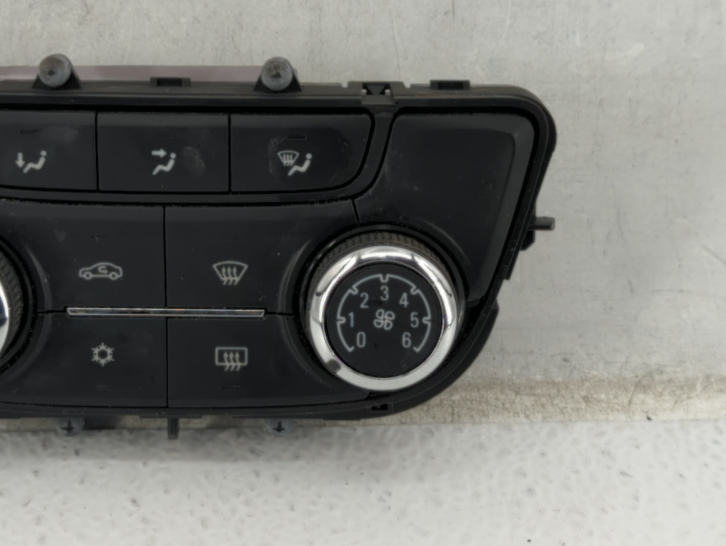 2017-2021 Buick Encore Climate Control Module Temperature AC/Heater Replacement P/N:39081561 Fits Fits 2017 2018 2019 2020 2